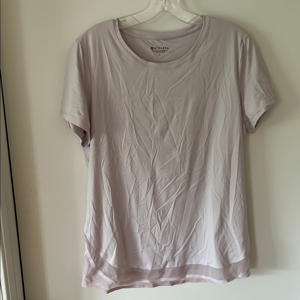 Athleta Women’s Light Purple Short Sleeve Relaxed Tee in EUC
